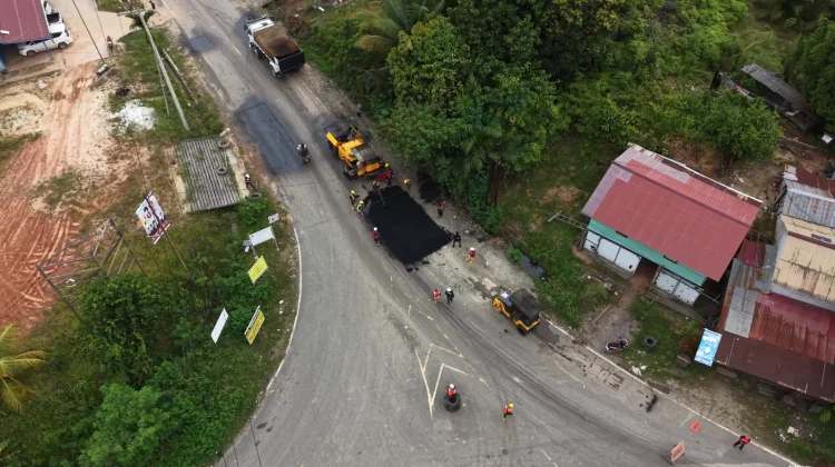 Selain Aspal, 17 Jembatan di Jalur Kubar-Kalteng Kini Diperkuat