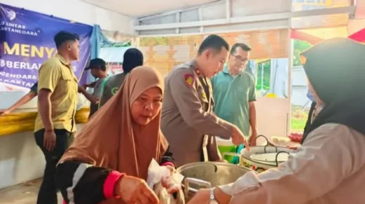 Polres Kukar Gelar Warung Berkah Ramadan