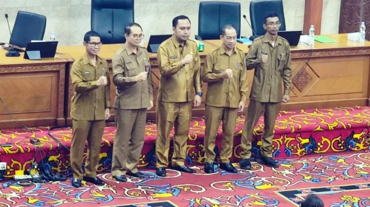 Bupati Minta ASN Kubar Tingkatkan Pelayanan, Tak Hanya Kejar TPP