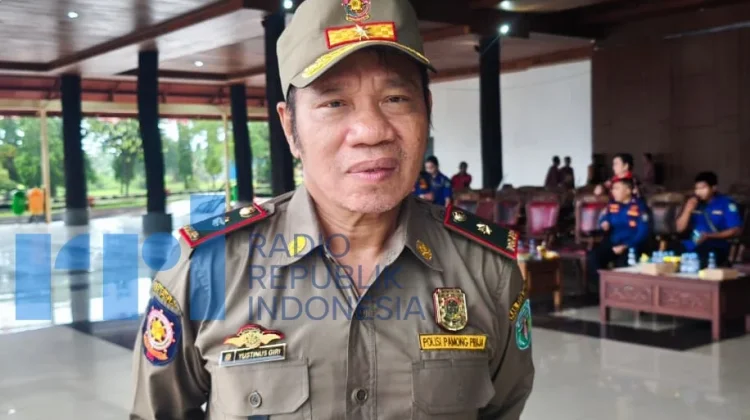 Satpol PP Kubar Imbau Warga Tak Beri Uang ke Pengamen Jalanan
