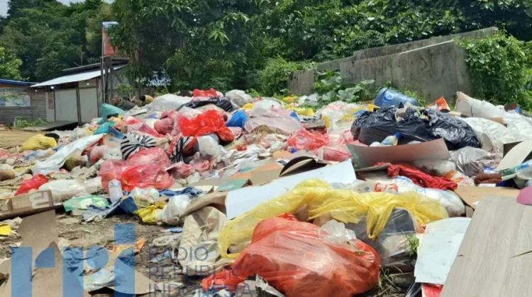 Sampah Menumpuk di Pasar Jaras Kubar, Pengelola Sebut Bukan dari Pedagang
