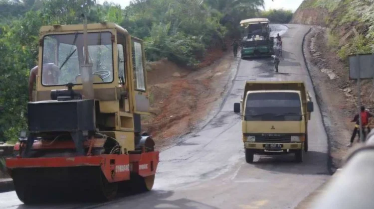 Perbaikan Jalan Tering menuju Ujoh Bilang Dibiayai Multisumber
