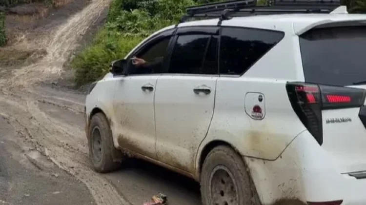 Sepanjang 33 Kilometer Jalan Tering menuju Ujoh Bilang Masih Belum Ditingkatkan