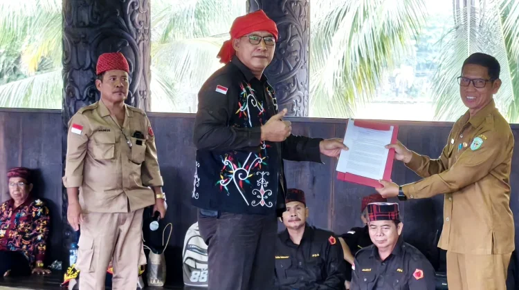 Sikapi Kisruh di PDA, Bupati Kubar: Lembaga Adat Harus Jadi Pemersatu