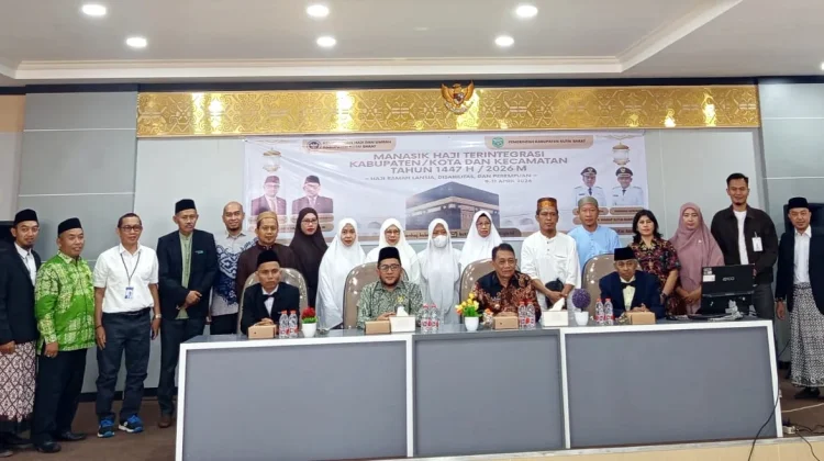 Buka Manasik Haji, Wabup Kubar Minta Calon Jemaah Jaga Kesehatan dan Pola Makan
