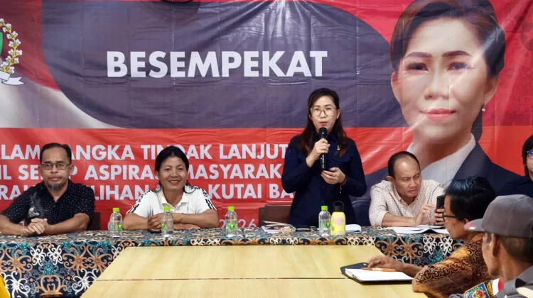 Reses ‘Besempekat’ di Kampung Eheng, Yonavia Laporkan Bukti Kerja di DPRD Kaltim