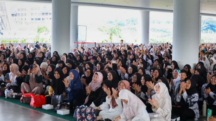 Ribuan Guru dan Santri Gelar Halalbihalal di Masjid Negara IKN