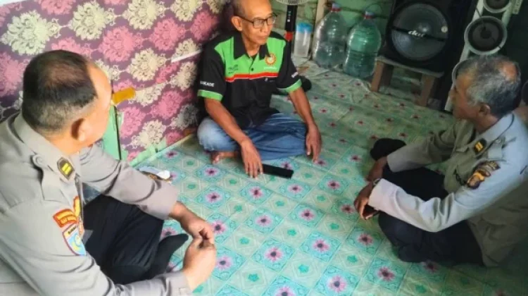 Polres Kukar Sambangi Tokoh Masyarakat jelang Peringatan May Day