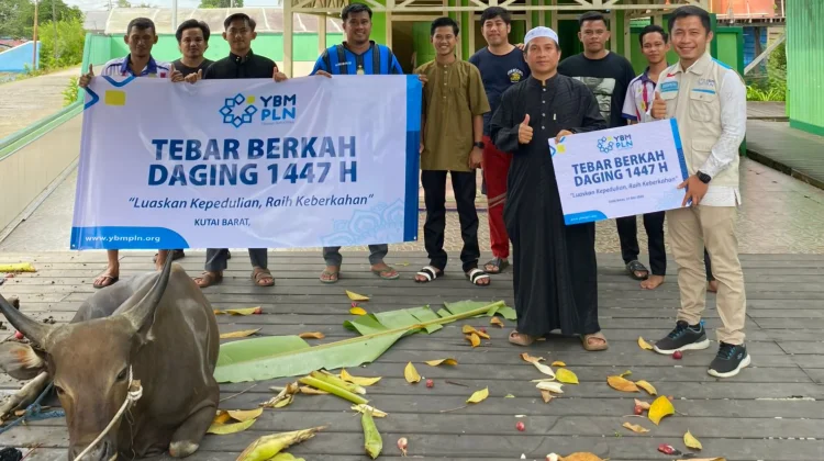 YBM PLN Salurkan Hewan Kurban ke Masjid Baitul Mukarramah Muara Pahu