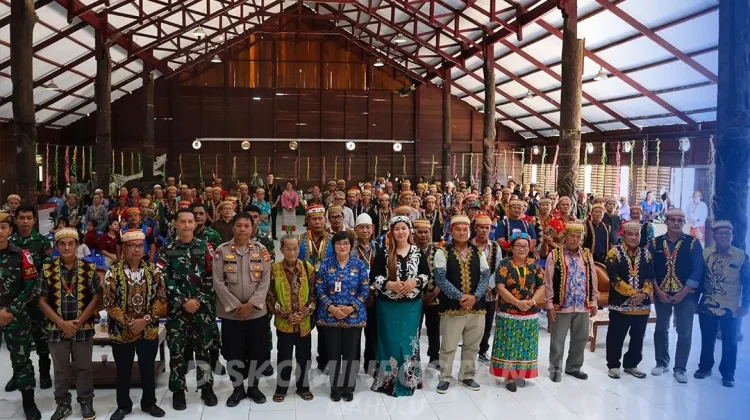 Masyarakat Ujoh Bilang Lestarikan Tradisi Nebukoq sebagai Warisan Budaya