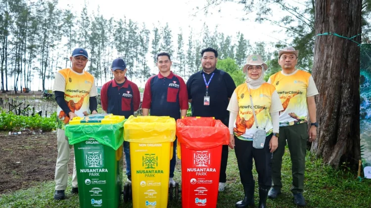 Tanam 350 Mangrove, Otorita IKN Perkuat Perlindungan Pesisir