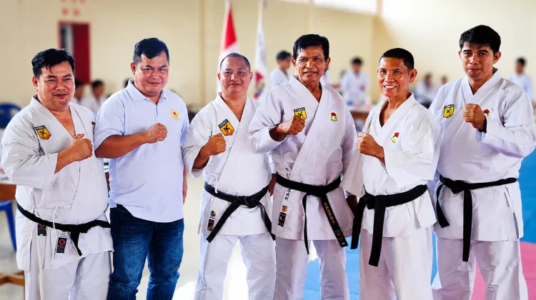 Ketua KONI Kubar Hadiri UKT INKAI, FORKI Harap Dukungan Latihan dan Fasilitas