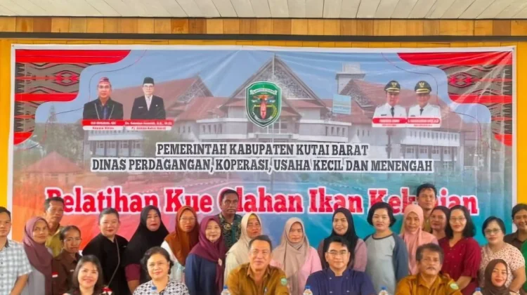 Disdagkop UKM Kubar Gelar Pelatihan Kue Olahan Ikan