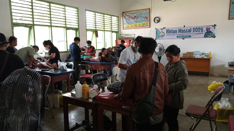 Harlah ke 34:Ponpes Assalam Kutai Barat Gelar Khitan Masal 1000 Peserta