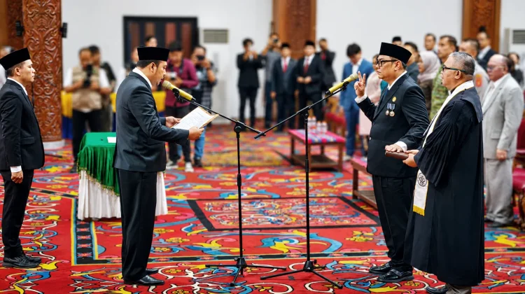 Bupati Kutai Barat Resmi Lantik Erik Victory sebagai Sekda Definitif