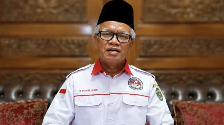 Tokoh Kaltim Syaharie Jaang Sambut Hangat Kedatangan Menag dan UAS ke Kubar