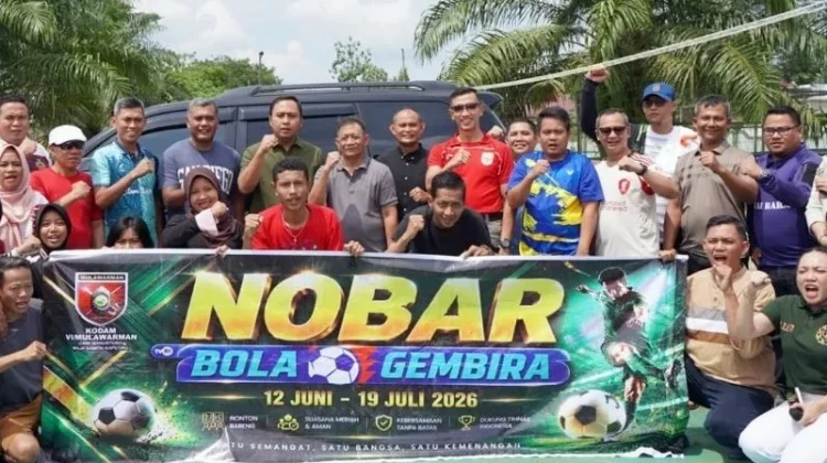 Bupati Kubar Nobar Piala Dunia Bersama Warga, Perkuat Kebersamaan