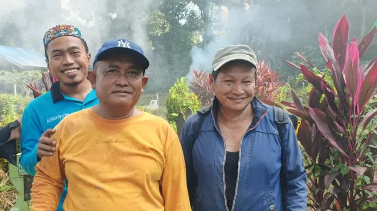 Akses ke Pemakaman Muslim Ujoh Bilang Terkendala Jalur Sungai