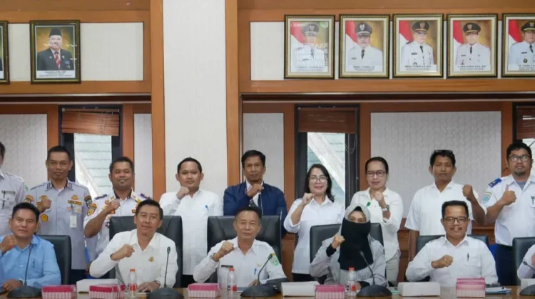 Pemkab Kubar Percepat Legalitas Pemanfaatan Pelabuhan Jelemuq