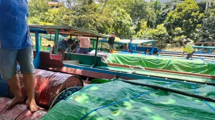 Long Boat Tak Beroperasi, Distribusi Logistik ke Perbatasan Mahulu Terhambat