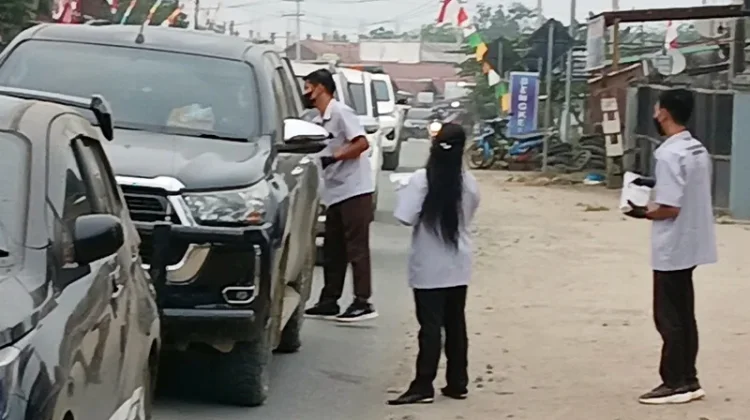 Yayasan Pendidikan Transformasi Bagikan Seribu Masker