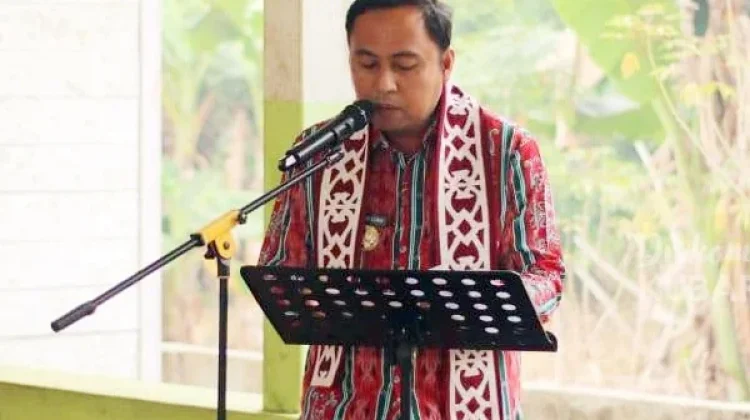Bupati Kubar Minta Kepala Adat Jaga Budaya Generasi Muda