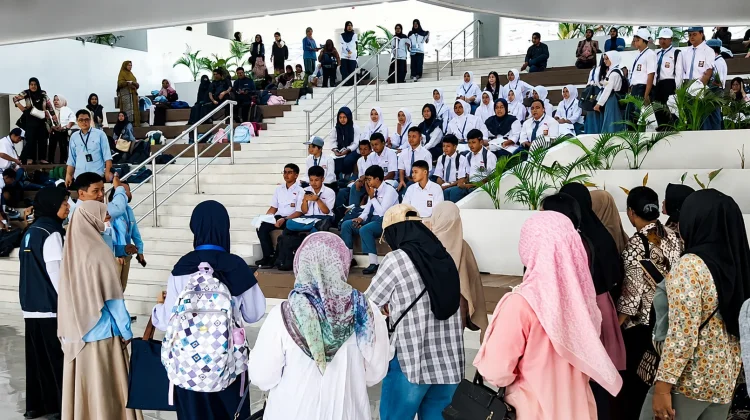 OIKN Buka Peluang Beasiswa dan Bimbel bagi Anak di Delineasi IKN