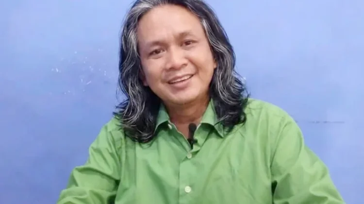 Fidelis Nyongka Bersama AMAN Kubar Bangun Sekolah Adat sejak 2017