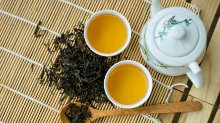 Menyelami Kelezatan Teh Oolong: Terapi Alami Metabolik dan Kebugaran