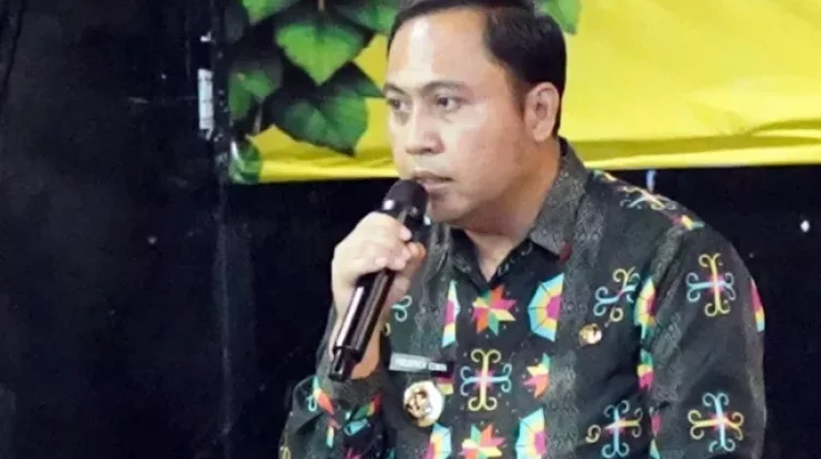 Bupati Kubar Dorong Kolaborasi Gereja dan Adat lewat Kegiatan Nyata
