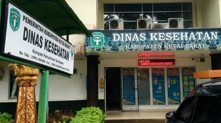 Dinkes Kubar Minta Kelompok Rentan Batasi Aktivitas saat Asap Tebal