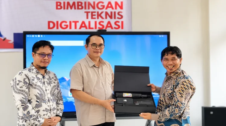 Pemkab Kubar Siapkan Bantuan Internet untuk Sekolah Pedalaman