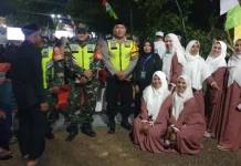Bhabinkamtibmas Loa Janan Amankan Ibadah Ramadan Masyarakat Kukar
