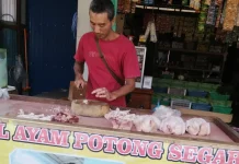 Menjelang Lebaran, Harga Ayam Potong Kubar Masih Stabil