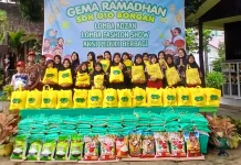 Gema Ramadan SDN 010 Bongan Salurkan 90 Paket Sembako untuk Warga Membutuhkan