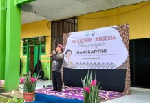 Peringatan Hari Kartini, SD Kreatif Cendekia Kubar Gelar Market Day Edukatif
