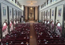 Umat Katolik di Barong Tongkok Ikuti Misa Kenaikan Yesus Kristus dengan Khidmat