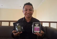 Jualan Parfum Sembari Bertugas, Wartawan Mahulu Bangun Usaha Menjanjikan