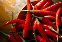 Manfaat Cabe untuk Saluran Pencernaan yang Jarang Diketahui