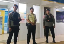 Jaga Kamtibmas, Brimob Patroli Sejumlah Objek Vital di Kutai Barat