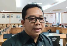 DPRD Kubar Tunda Pembahasan Raperda Penguatan Kelembagaan Adat