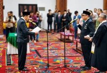 Bupati Kutai Barat Resmi Lantik Erik Victory sebagai Sekda Definitif