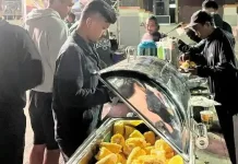 Ribuan Penonton Nobar di Mahulu Disuguhi Pangan Lokal Gratis