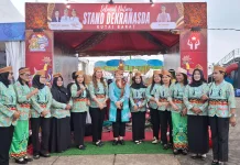 Dekranasda Kubar Tampilkan Kerajinan Unggulan di TTG Kaltim ke-12