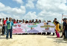 Berbulan-bulan Menunggu Jawaban, Warga Sentalar Hentikan Akses PT BPPJ