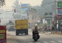 Warga Dukung Kebijakan Pemkab Kubar Terapkan BDR di tengah Kondisi Kabut Asap