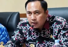 Bupati Kubar Ajak Warga Jaga Lingkungan