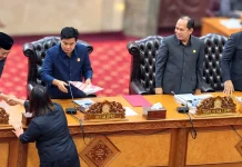 Golkar dan PDIP Kubar Ingatkan Waktu Pelaksanaan APBD Perubahan Hanya Tiga Bulan