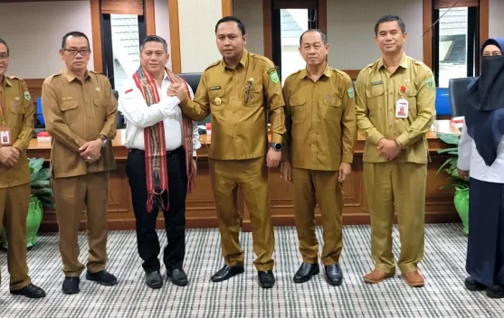 Yulianus Henock Siap 'Pasang Badan' untuk Kutai Barat Perjuangkan Dana Pusat