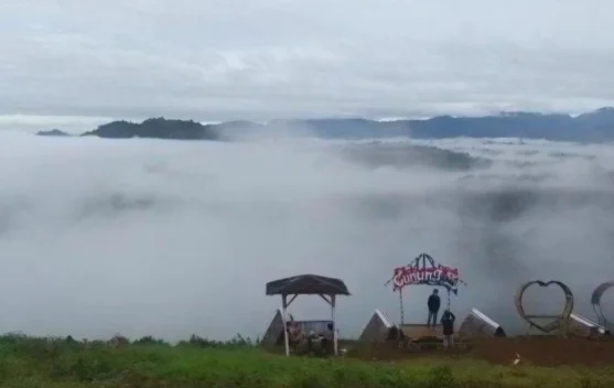 Gunung S, “Negeri di Atas Awan” Kebanggaan Kutai Barat